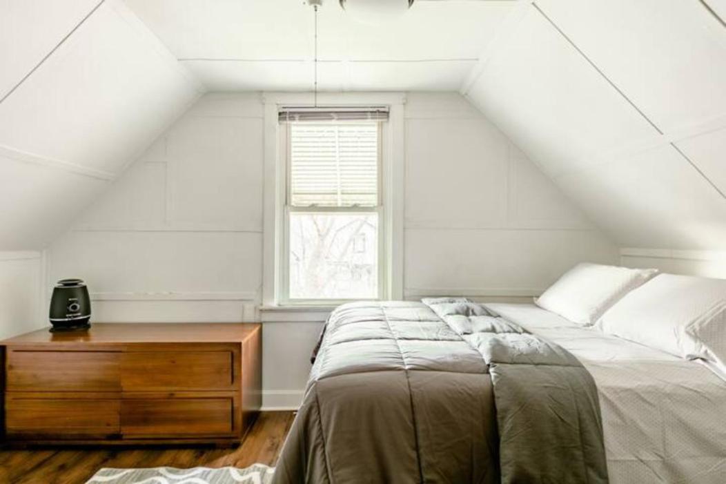 The Avondale Attic Apartment Chicago Exterior foto