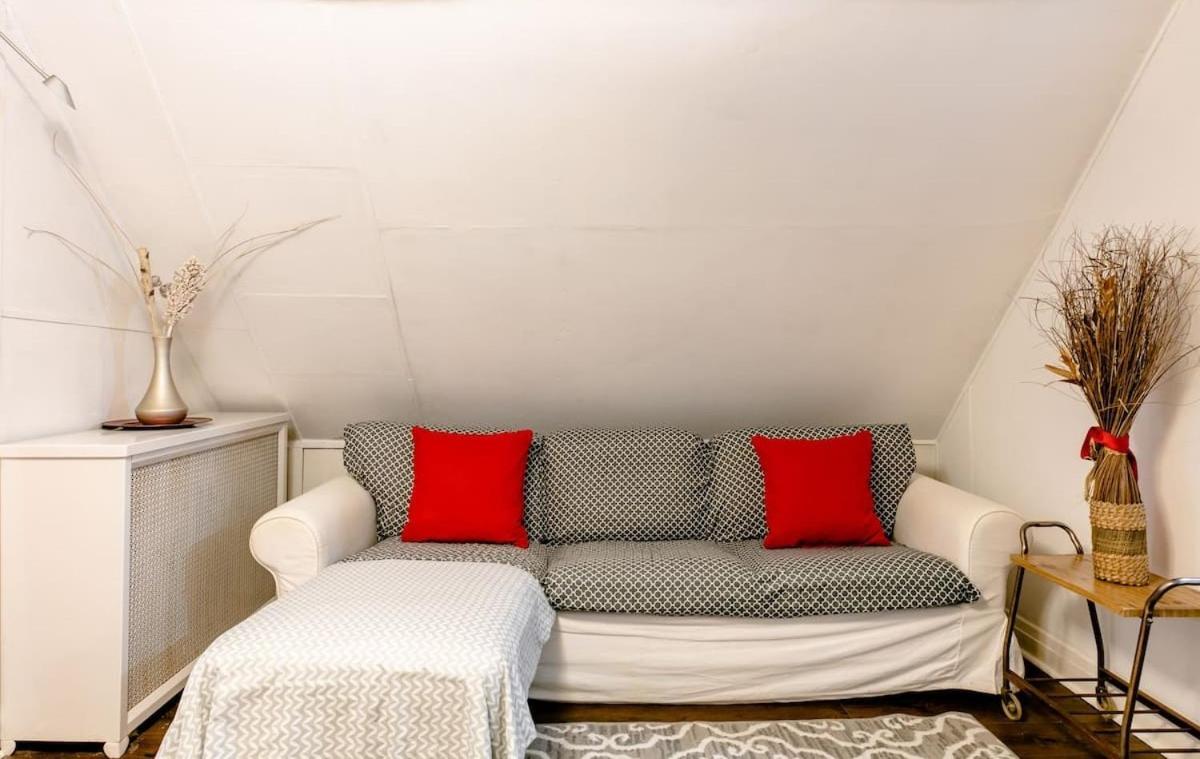The Avondale Attic Apartment Chicago Exterior foto
